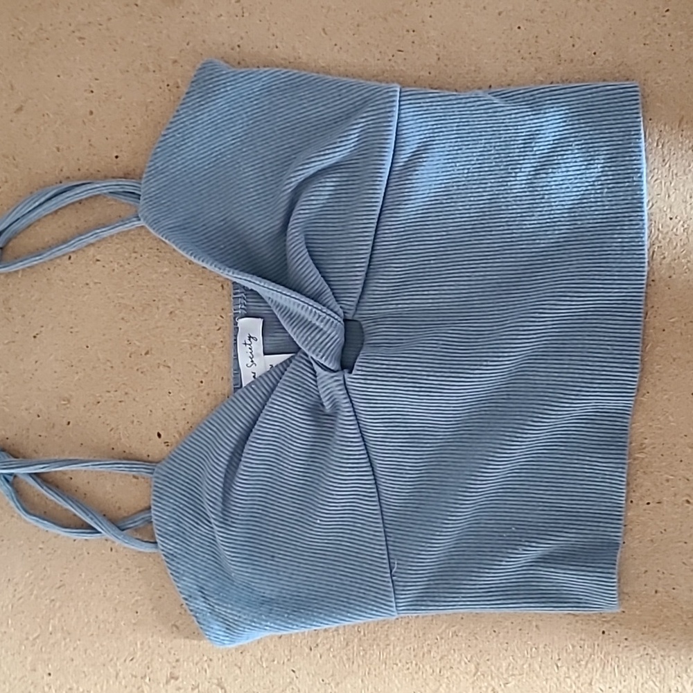 SHEIN Light Blue Twisted Front Crop Top